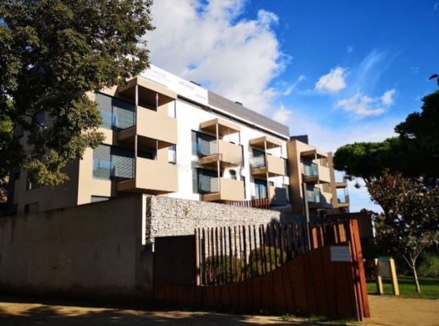 3 quarto Apartamento para venda em Sant Andreu de Llavaneres - 435 000 € (Ref: 9203544)