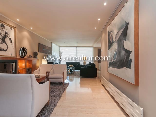 4 soveværelse Byhus til salg i Castelldefels - € 2.000.000 (Ref: 9203554)