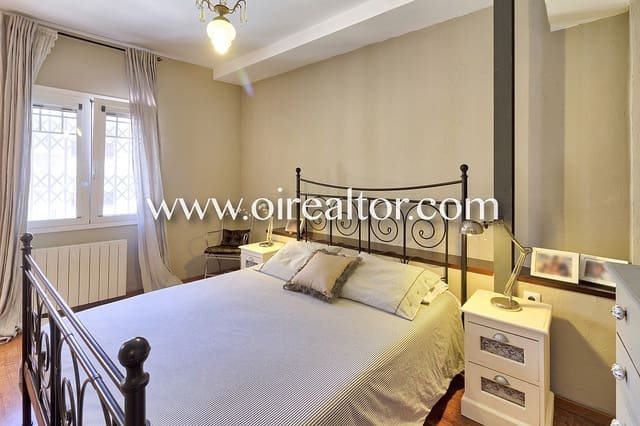 4 soverom Hus til salgs i Vilanova i la Geltrú med garasje - € 630 000 (Ref: 9203558)