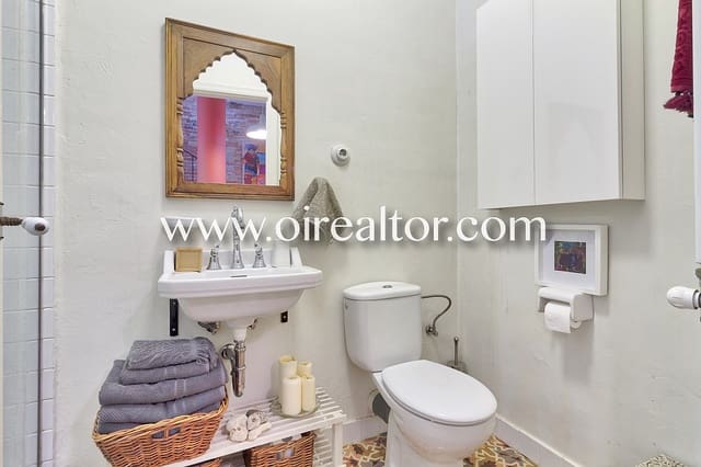 4 soverom Hus til salgs i Vilanova i la Geltrú med garasje - € 630 000 (Ref: 9203558)