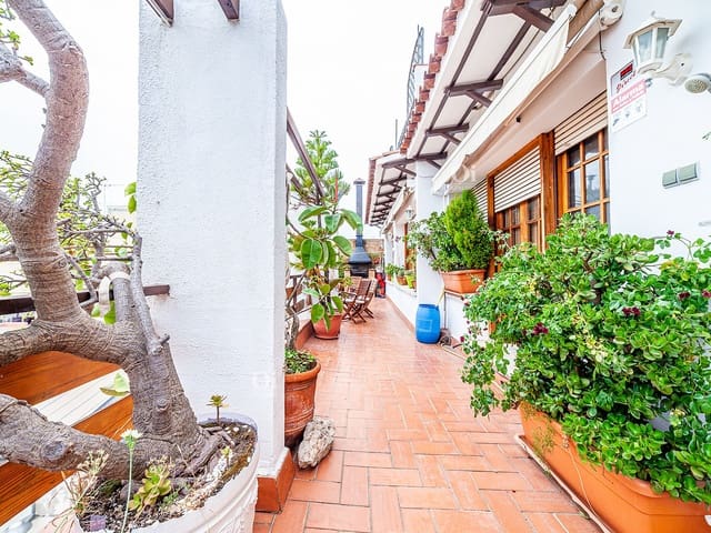 5 quarto Apartamento para venda em Gavà - 450 000 € (Ref: 9203582)