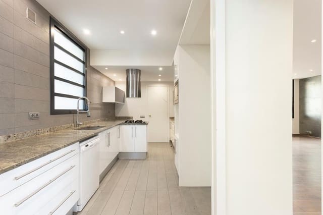 4 bedroom Penthouse for sale in Sant Gervasi - Galvany, Barcelona city - € 2,650,000 (Ref: 9203585)