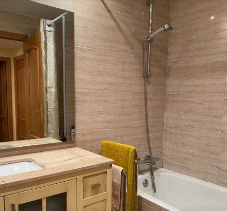 5 chambre Appartement à vendre à Alameda de Osuna, Madrid ville - 379 000 € (Ref: 9203598)