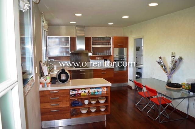 3 chambre Maison de Ville à vendre à Sant Andreu de Llavaneres avec garage - 890 000 € (Ref: 9203604)