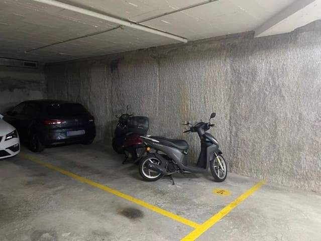 1 bedroom Flat for sale in Sants, Barcelona city - € 285,000 (Ref: 9203621)