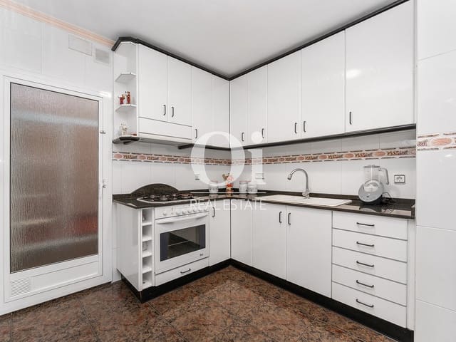 3 quarto Apartamento para venda em Montgat - 250 000 € (Ref: 9203624)