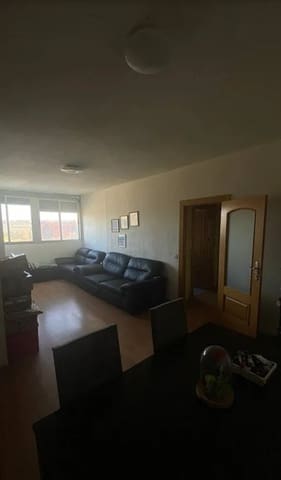 4 bedroom Flat for sale in Arganzuela, Madrid city - € 498,000 (Ref: 9203637)