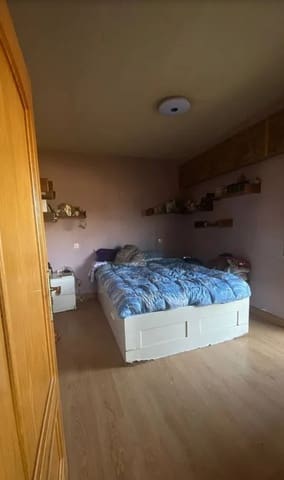 4 bedroom Flat for sale in Arganzuela, Madrid city - € 498,000 (Ref: 9203637)