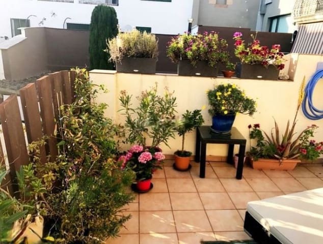 3 bedroom Flat for sale in Calella - € 250,000 (Ref: 9203642)