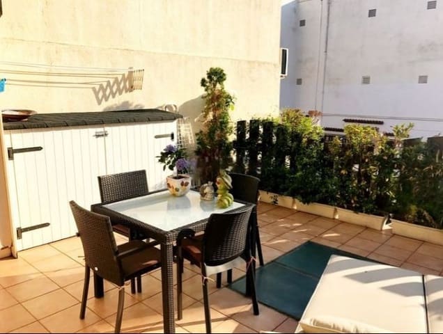 3 bedroom Flat for sale in Calella - € 250,000 (Ref: 9203642)