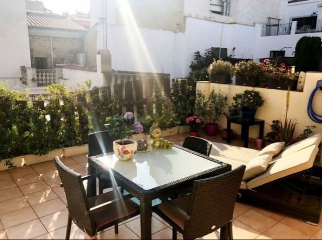 3 bedroom Flat for sale in Calella - € 250,000 (Ref: 9203642)