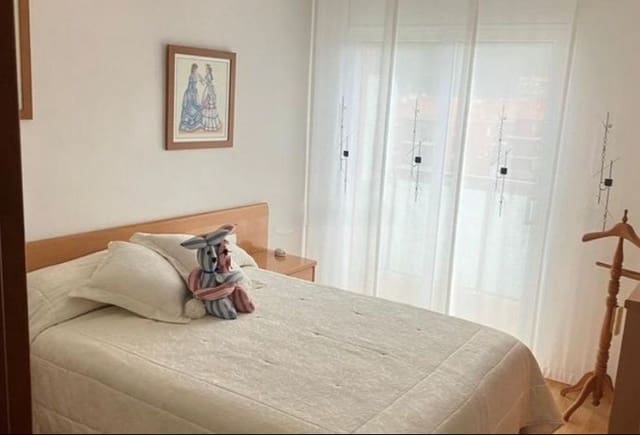 4 bedroom Flat for sale in Malgrat de Mar - € 320,000 (Ref: 9203643)