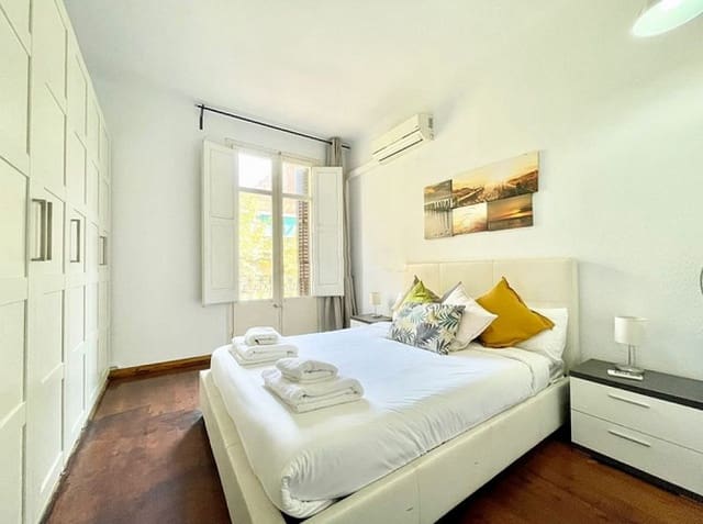 3 bedroom Flat for sale in El Camp d'en Grassot i Gràcia Nova, Barcelona city - € 550,000 (Ref: 9203653)