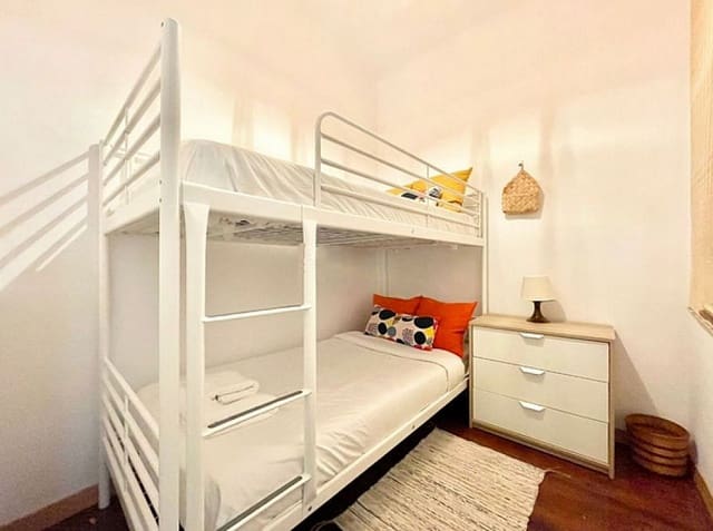 3 bedroom Flat for sale in El Camp d'en Grassot i Gràcia Nova, Barcelona city - € 550,000 (Ref: 9203653)