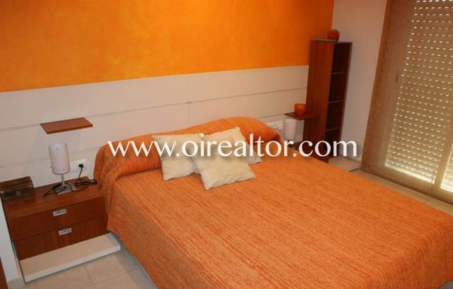 Piso de 3 habitaciones en Sitges en venta con garaje - 365.000 € (Ref: 9203668)