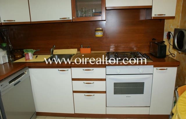 Piso de 3 habitaciones en Sitges en venta con garaje - 365.000 € (Ref: 9203668)