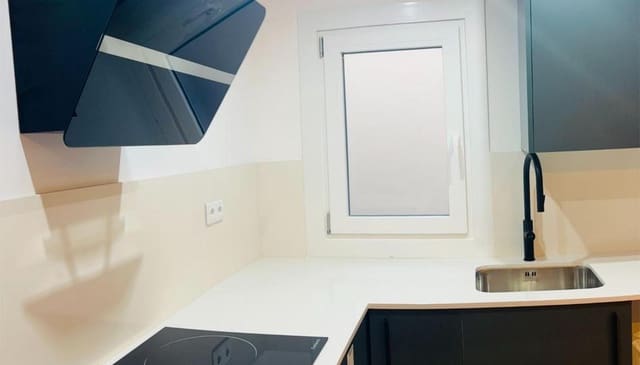 3 soverom Leilighet til salgs i Cornellà de Llobregat - € 290 000 (Ref: 9203683)