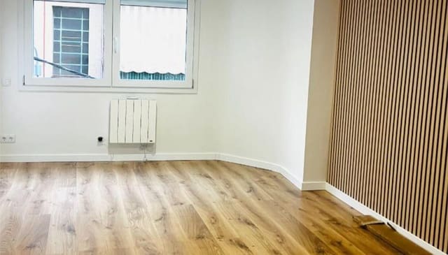 3 soverom Leilighet til salgs i Cornellà de Llobregat - € 290 000 (Ref: 9203683)