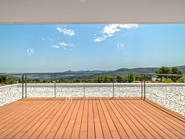 5 bedroom Townhouse for sale in Fontpineda with pool garage - € 2,000,000 (Ref: 9203714)