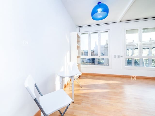 4 quarto Apartamento para arrendar em Sants-Montjuïc, Barcelona cidade - 2 700 € (Ref: 9203726)