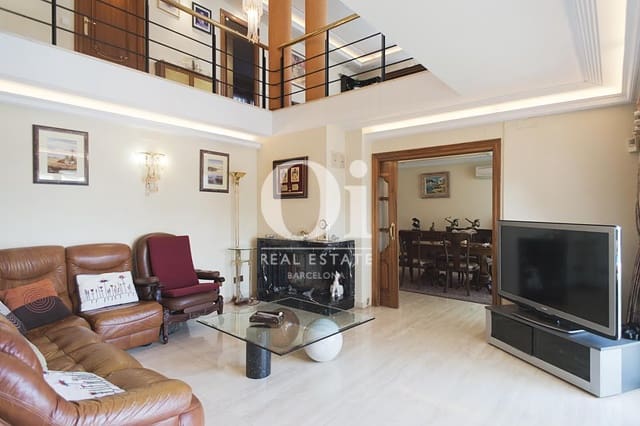 6 makuuhuone Omakotitalo myytävänä paikassa Sant Just Desvern mukana 
autotalli - 1 685 000 € (Ref: 9203782)