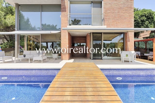 4 soveværelse Byhus til salg i Castelldefels - € 3.100.000 (Ref: 9203784)