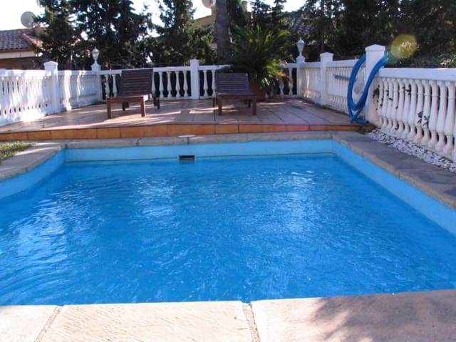 5 soveværelse Byhus til salg i Castelldefels - € 975.000 (Ref: 9203831)