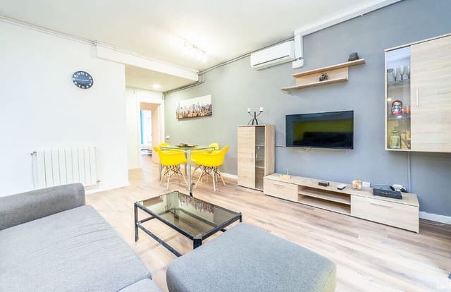 3 bedroom Apartment for rent in La Teixonera, Barcelona city - € 2,200 (Ref: 9203861)