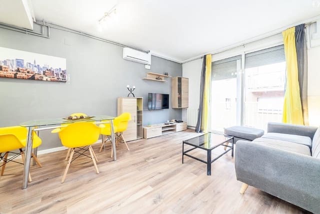 3 bedroom Apartment for rent in La Teixonera, Barcelona city - € 2,200 (Ref: 9203861)