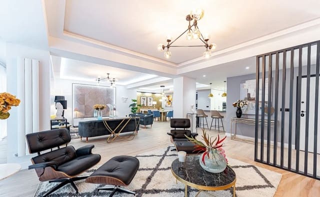 4 bedroom Flat for sale in Tetuán, Madrid city - € 1,399,000 (Ref: 9203928)