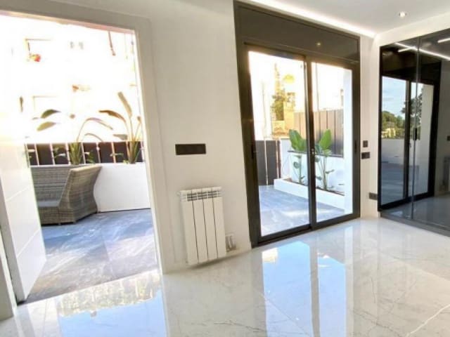 4 bedroom Townhouse for sale in Sant Just Desvern - € 1,100,000 (Ref: 9203930)