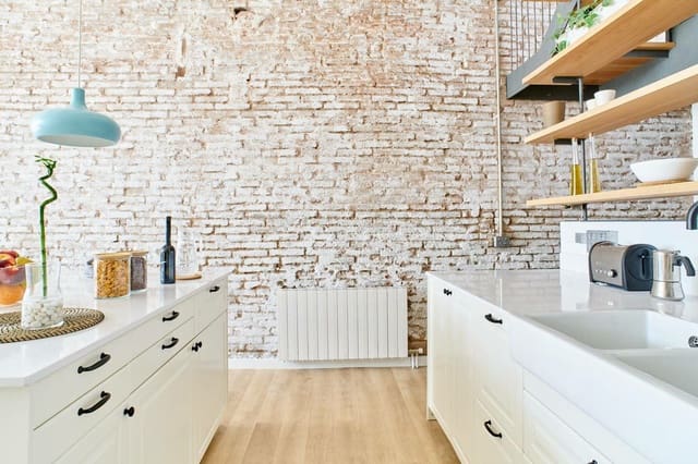 5 bedroom Townhouse for sale in Terrassa - € 550,000 (Ref: 9203932)