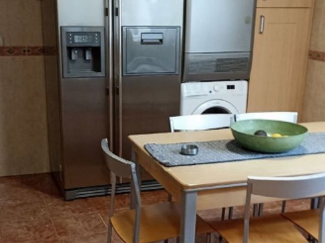 4 slaapkamer Penthouse te koop in Carretera de Cadiz, Málaga stad - € 850.000 (Ref: 9203934)