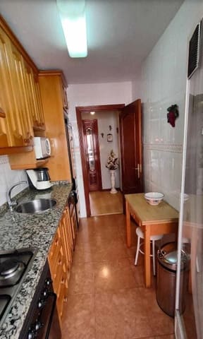 2 bedroom Flat for sale in Tetuán, Madrid city - € 369,000 (Ref: 9203977)