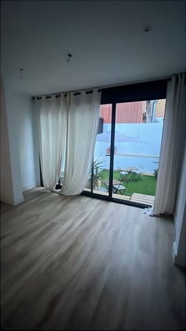 3 chambre Maison de Ville à vendre à Sant Andreu, Barcelone ville - 600 000 € (Ref: 9207827)