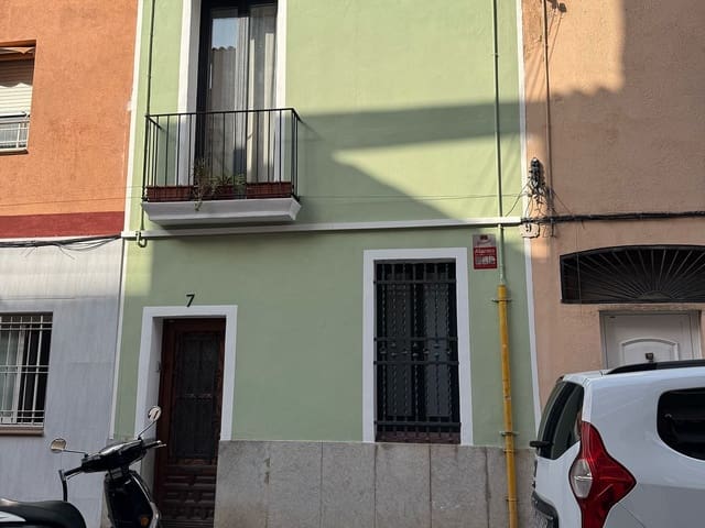 3 chambre Maison de Ville à vendre à Sant Andreu, Barcelone ville - 600 000 € (Ref: 9207827)