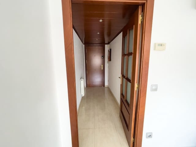 2 quarto Apartamento para venda em Badalona - 185 000 € (Ref: 9265812)