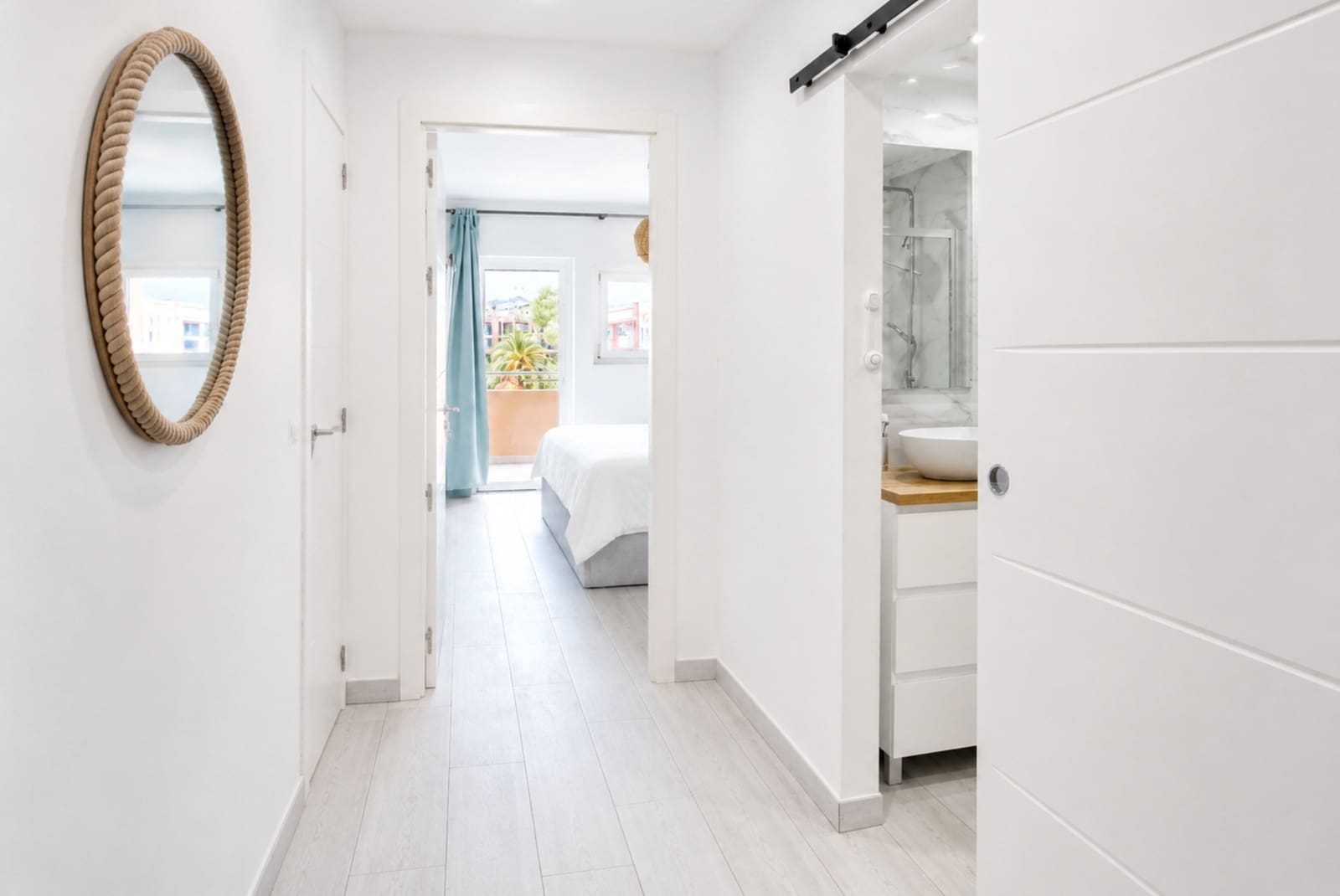 2 sypialnia Apartament na sprzedaż w El Toro / Port Adriano z garażem - 495 000 € (Ref: 10021230)