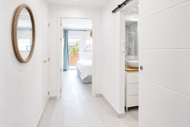 2 sypialnia Apartament na sprzedaż w El Toro / Port Adriano, Calvià z garażem - 495 000 € (Ref: 10021230)