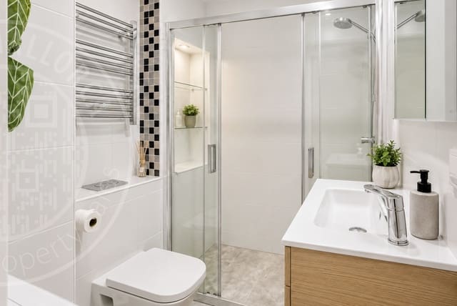 2 quarto Apartamento para venda em Santa Ponsa, Calvià com garagem - 340 000 € (Ref: 10024792)