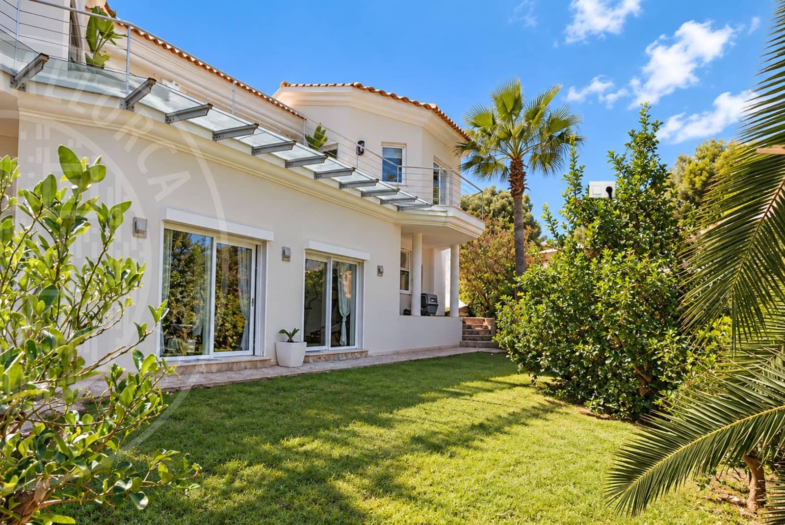 4 soveværelse Villa til salg i Santa Ponsa med swimmingpool garage - € 3.490.000 (Ref: 10112102)