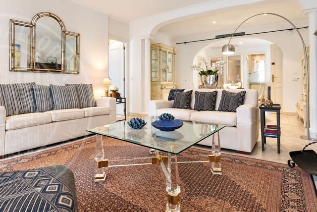 2 quarto Apartamento para venda em El Toro / Port Adriano, Calvià com piscina garagem - 825 000 € (Ref: 10162517)