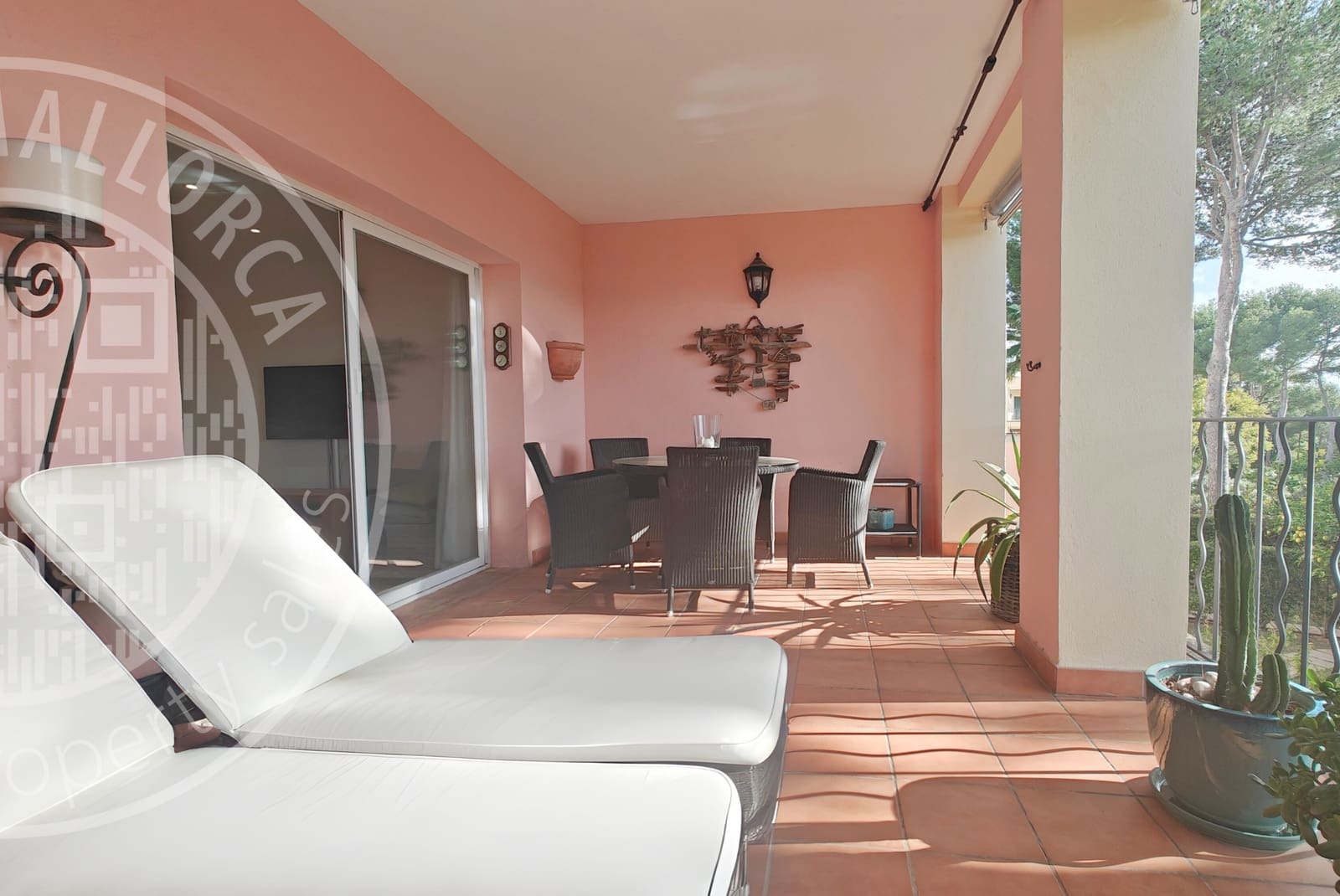 3 bedroom Apartment for rent in Santa Ponsa with pool garage - € 3,200 (Ref: 9553099)