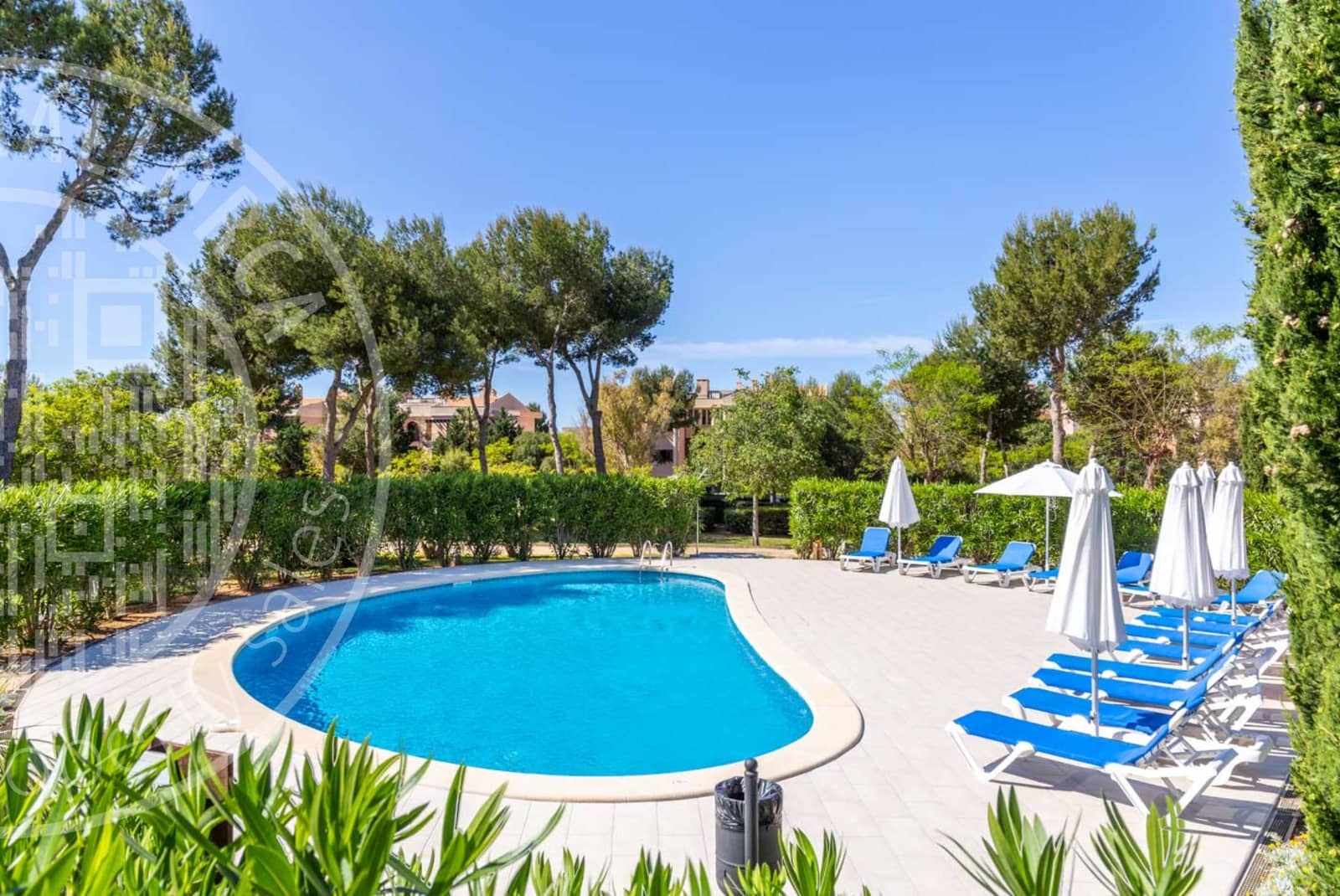3 bedroom Apartment for rent in Santa Ponsa with pool garage - € 3,200 (Ref: 9553099)