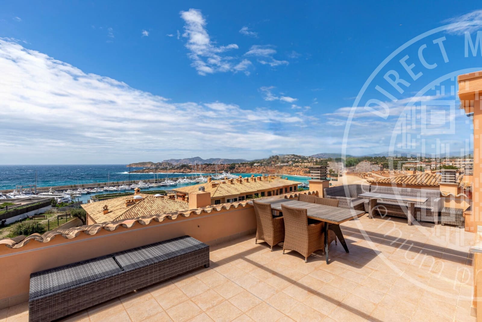 3 bedroom Penthouse for rent in El Toro / Port Adriano with pool garage - € 3,200 (Ref: 9553100)