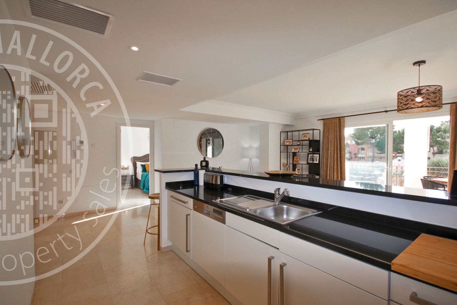 2 bedroom Apartment for rent in El Toro / Port Adriano with pool garage - € 2,500 (Ref: 9553101)