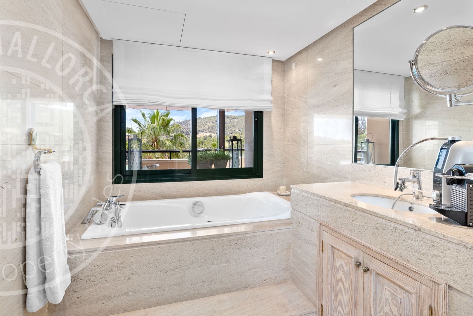 4 sypialnia Penthouse na sprzedaż w Bendinat z basenem garażem - 2 950 000 € (Ref: 9553102)