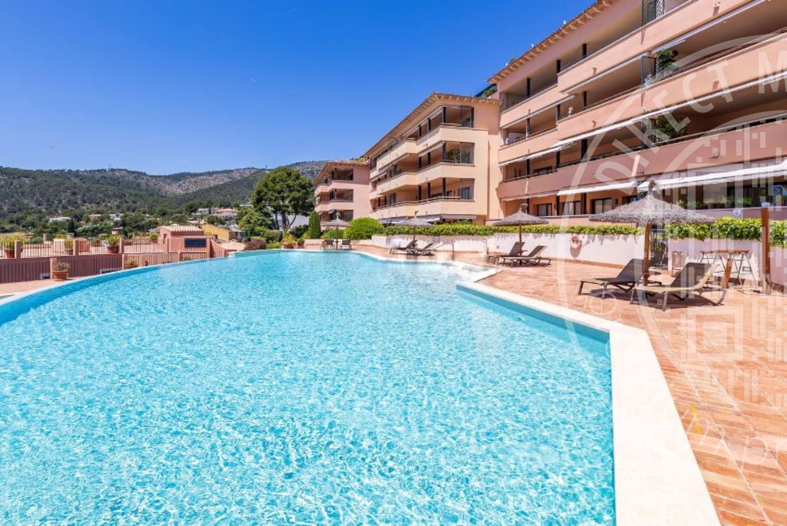 4 sypialnia Penthouse na sprzedaż w Bendinat z basenem garażem - 2 950 000 € (Ref: 9553102)