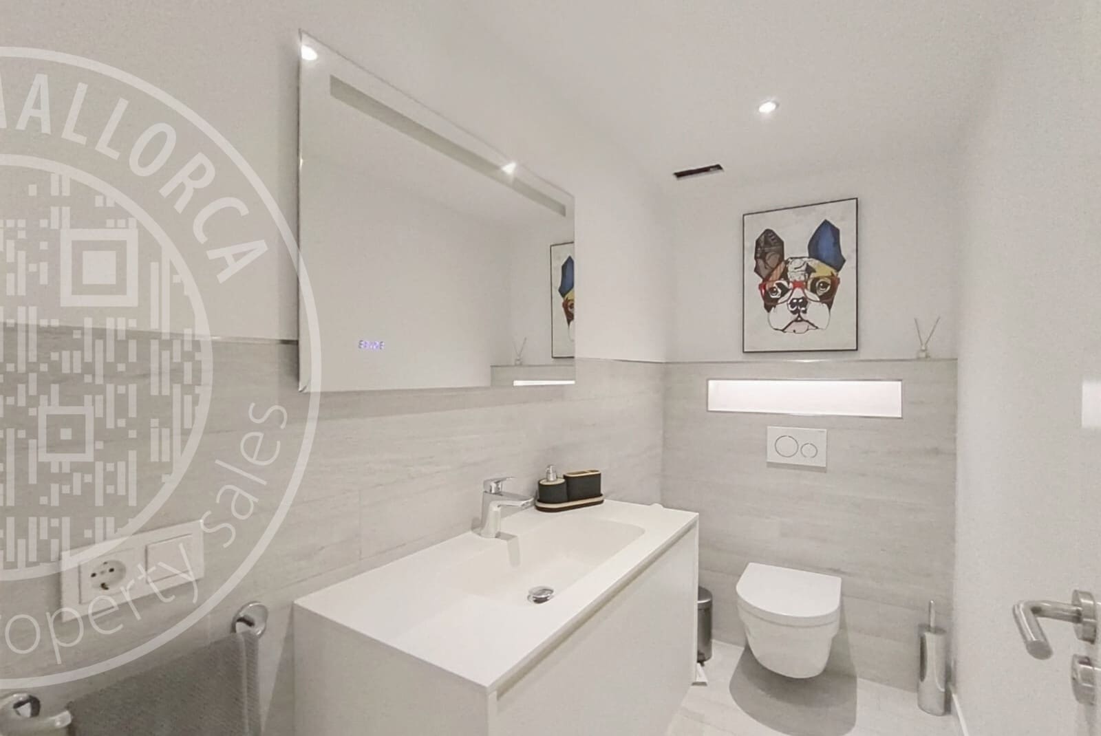 3 bedroom Apartment for sale in Santa Ponsa with pool garage - € 1,395,000 (Ref: 9553103)