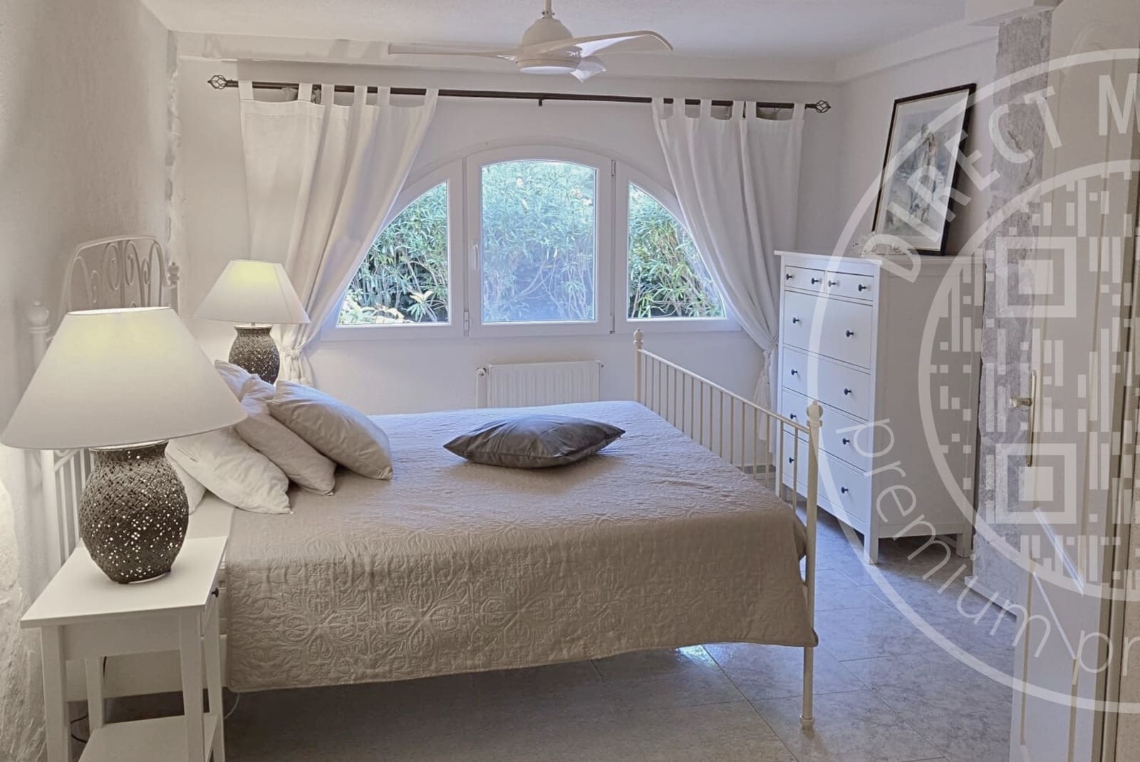 4 bedroom Villa for sale in Santa Ponsa with pool garage - € 2,950,000 (Ref: 9553104)